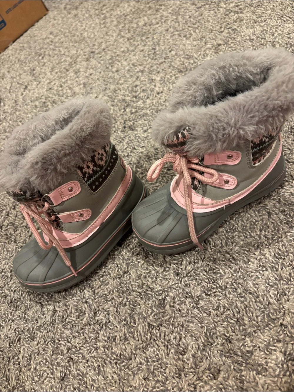 London Fog Gray and Pink Kids Snow Boots with Plush Collar